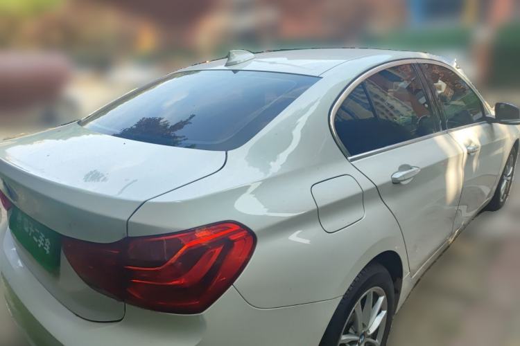 Used BMW 1 Series 2018 Revised 118i Fashion Edition Rear Right 45 Deg