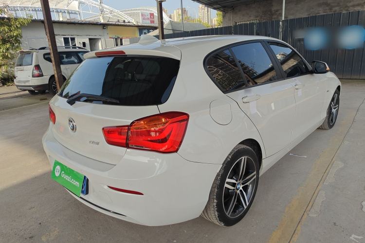 Used BMW 1 Series 2018 118i Sport Design Package Rear Right 45 Deg