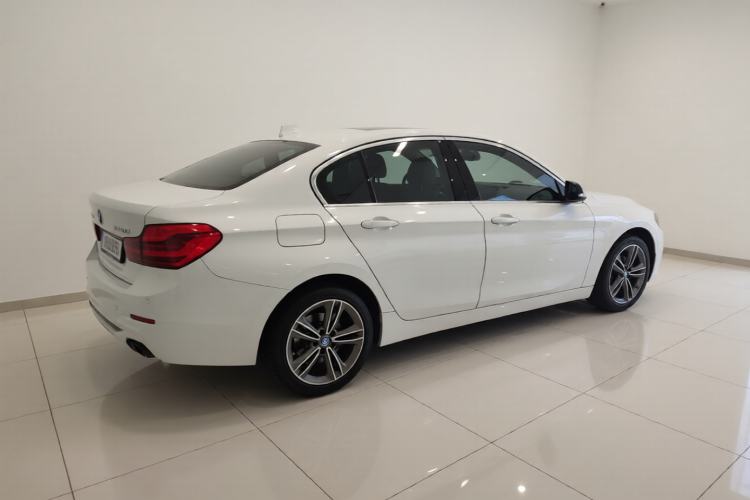 Used BMW 1 Series 2018 Facelifted 118i Sport Edition Rear Right 45 Deg