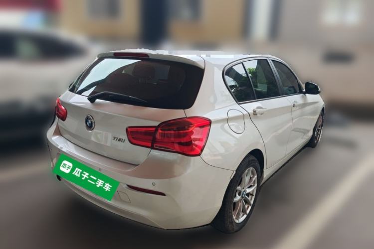 Used BMW 1 Series 2018 118i Leading Model Rear Right 45 Deg