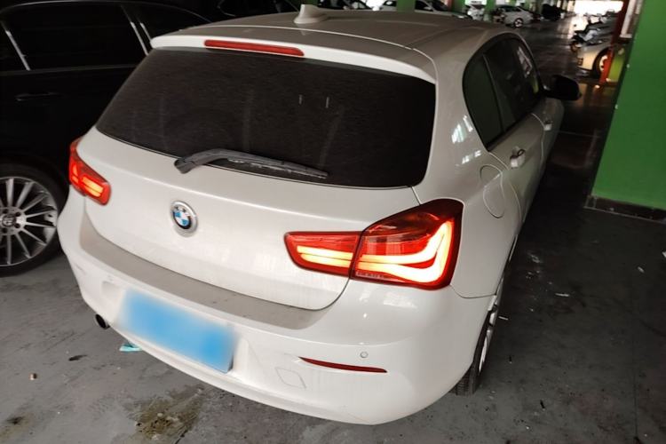 Used BMW 1 Series 2018 118i Leading Model Rear Right 45 Deg