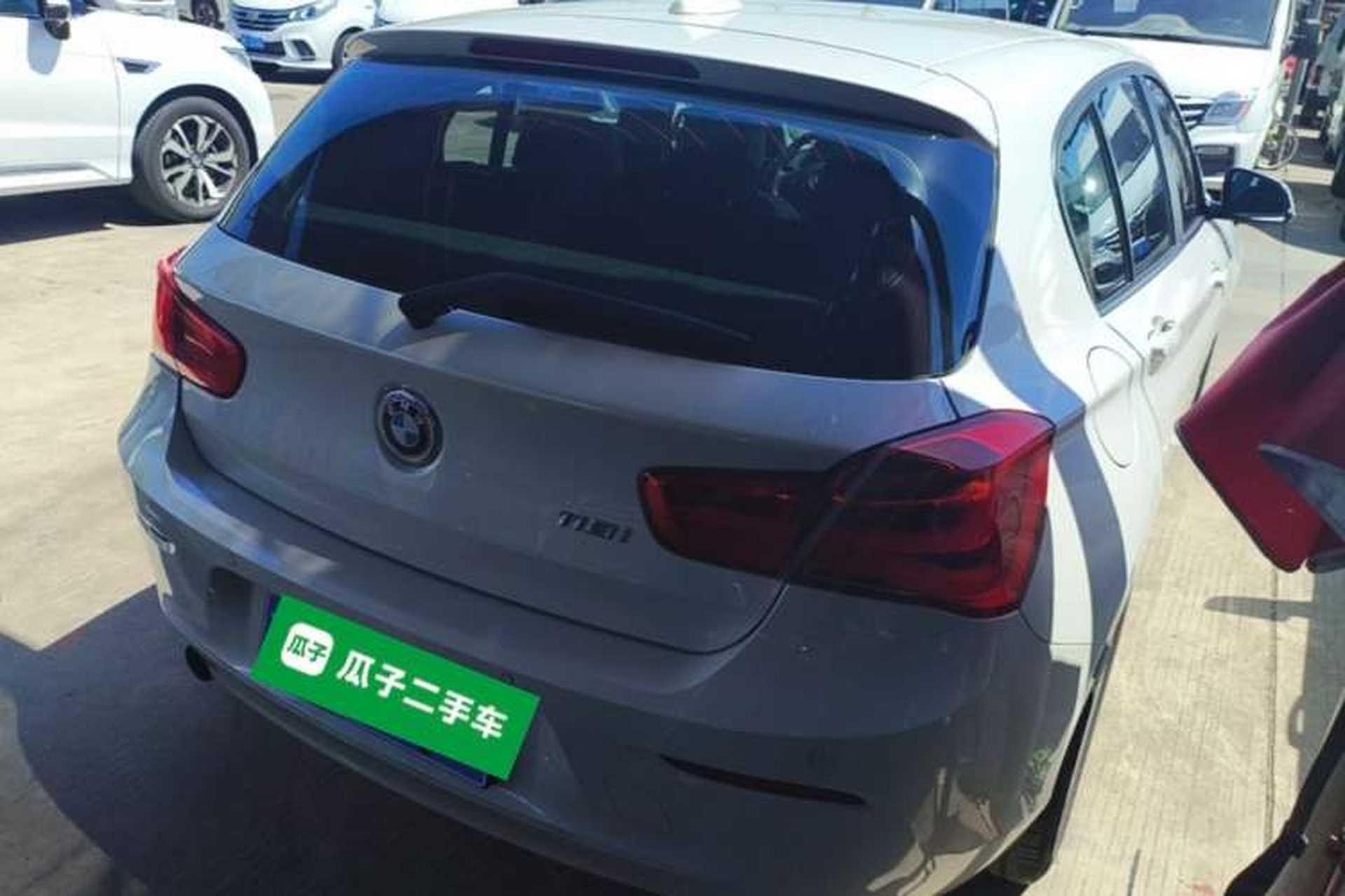 Used BMW 1 Series 2018 118i Leading Model Rear Right 45 Deg
