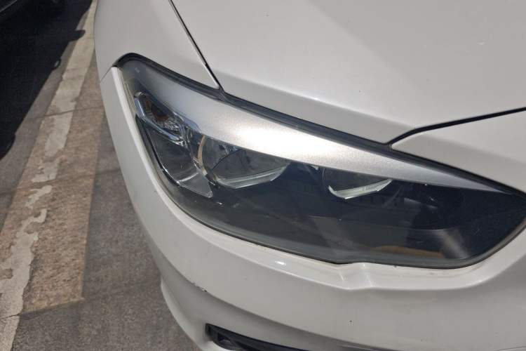 Used BMW 1 Series 2018 118i Leading Model Right Front Headlight