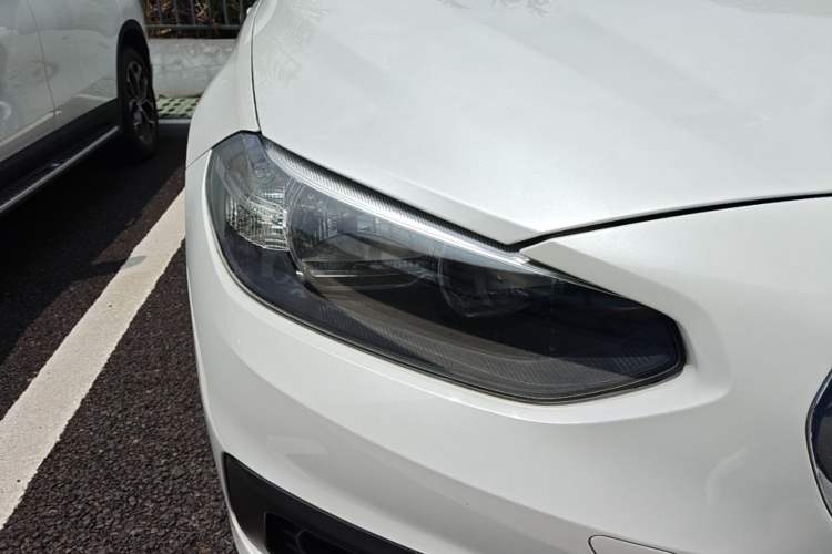 Used BMW 1 Series 2018 118i Fashion Model Right Front Headlight