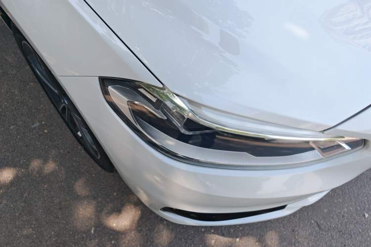 Used BMW 1 Series 2018 Facelifted 118i Sport Edition Right Front Headlight