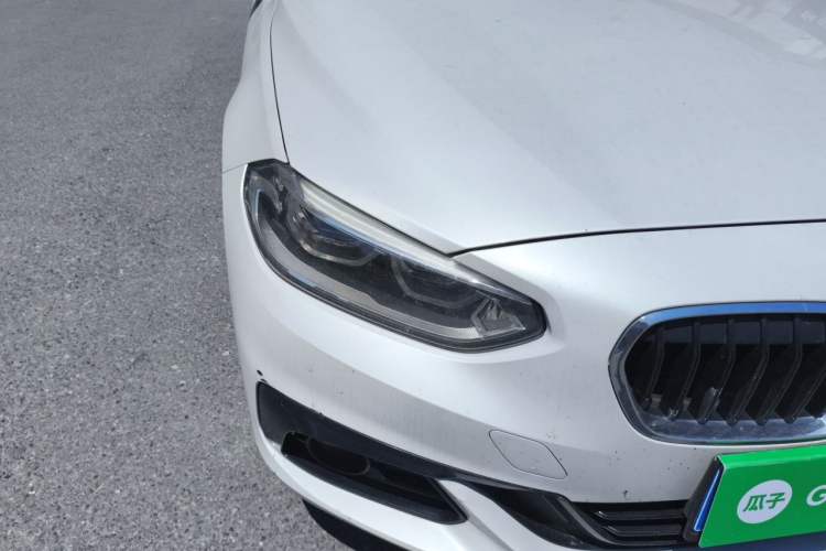 Used BMW 1 Series 2018 118i Sport Edition Right Front Headlight