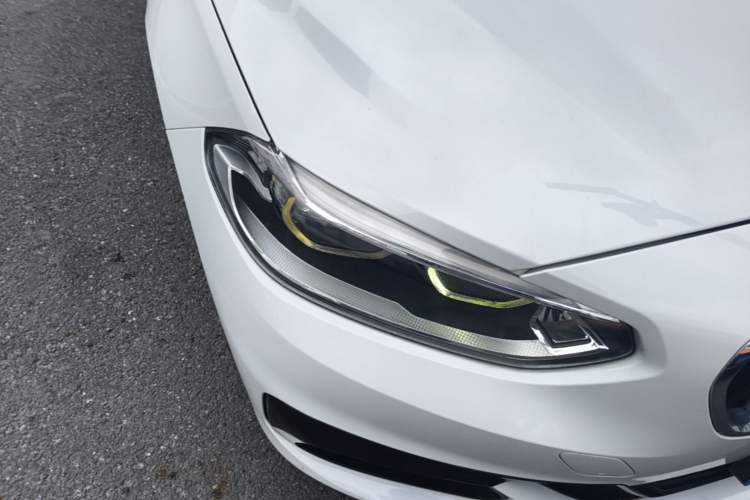 Used BMW 1 Series 2018 118i Sport Edition Right Front Headlight