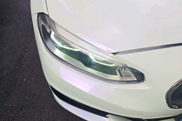 Used BMW 1 Series 2018 118i Design Package Edition Right Front Headlight