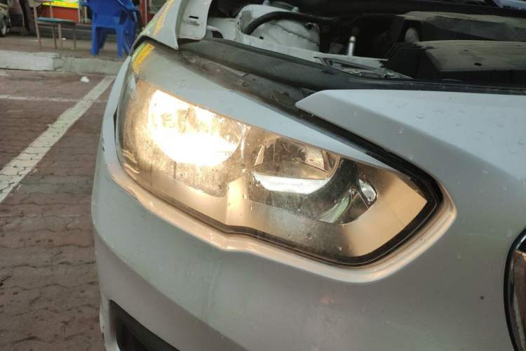 Used BMW 1 Series 2018 118i Leading Model Right Front Headlight