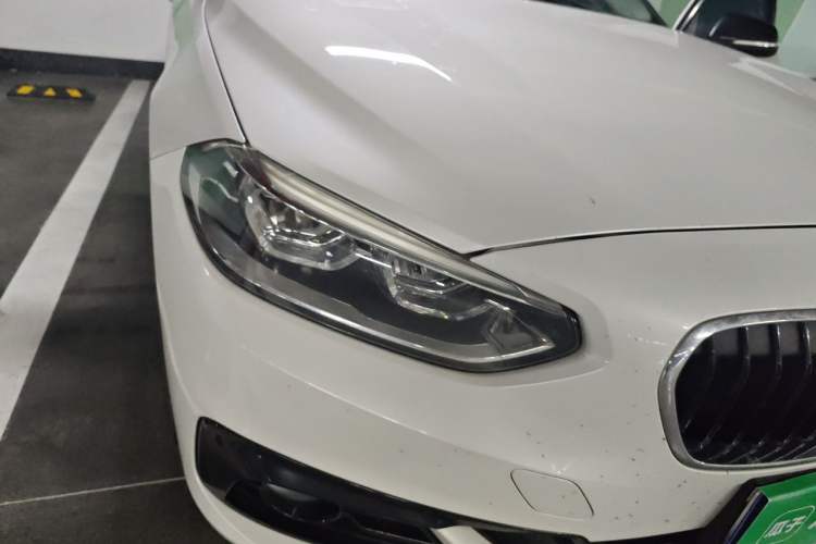 Used BMW 1 Series 2018 118i Sport Edition Right Front Headlight