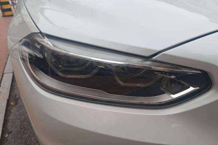 Used BMW 1 Series 2018 Facelifted 118i Sport Edition Right Front Headlight