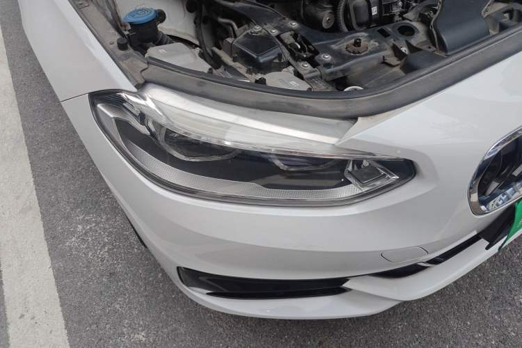 Used BMW 1 Series 2018 118i Sport Edition Right Front Headlight