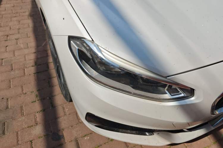 Used BMW 1 Series 2018 Facelifted 118i Sport Edition Right Front Headlight