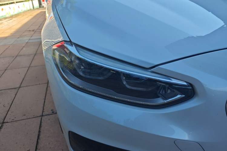 Used BMW 1 Series 2018 118i Sport Edition Right Front Headlight