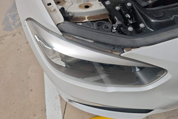 Used BMW 1 Series 2018 118i Leading Model Right Front Headlight