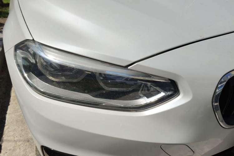 Used BMW 1 Series 2018 118i Sport Edition Right Front Headlight