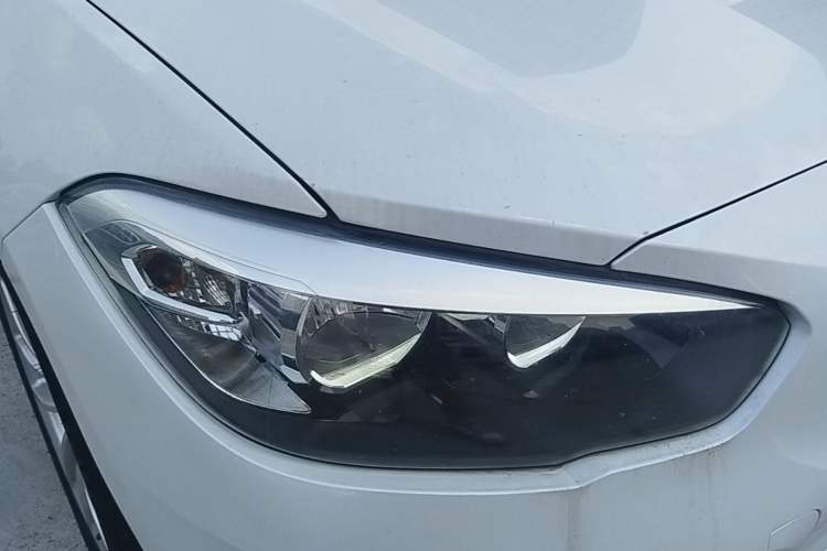 Used BMW 1 Series 2018 118i Leading Model Right Front Headlight