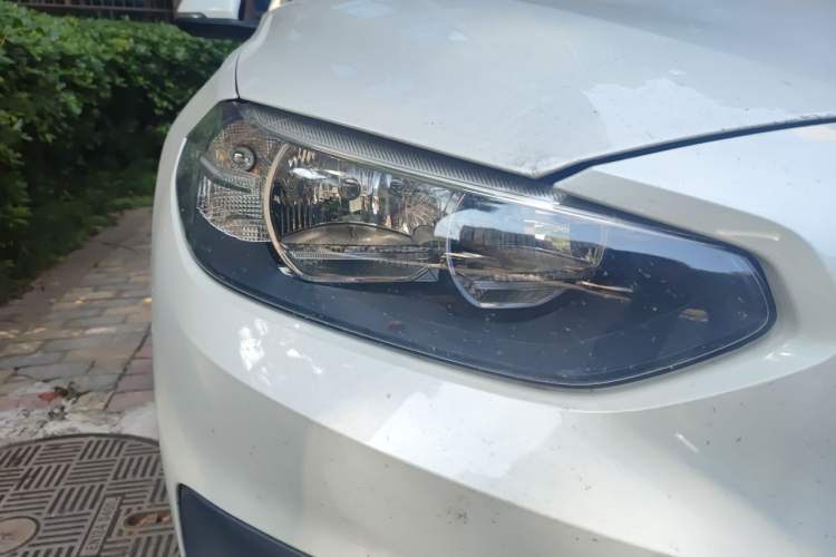 Used BMW 1 Series 2018 Revised 118i Fashion Edition Right Front Headlight