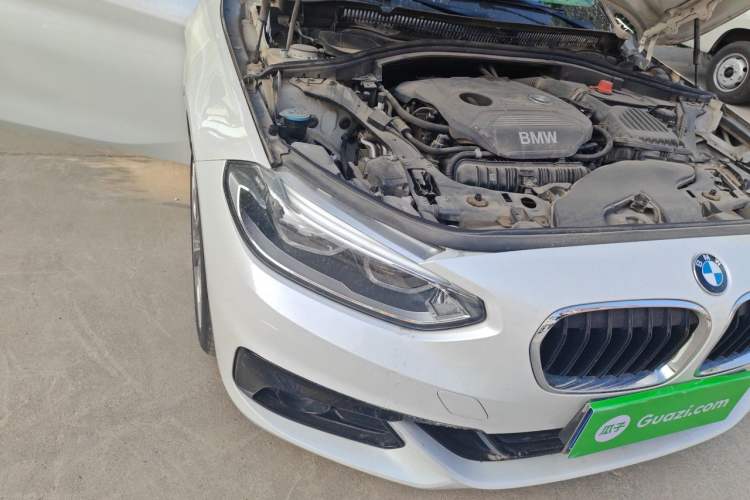 Used BMW 1 Series 2018 Restyled 120i Design Package Edition Right Front Headlight