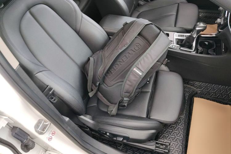 Used BMW 1 Series 2018 Facelifted 118i Sport Edition Right Front Seat