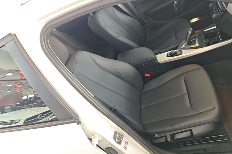 Used BMW 1 Series 2018 118i Leading Model Right Front Seat