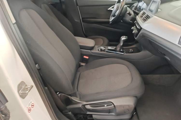 Used BMW 1 Series 2018 118i Fashion Model Right Front Seat