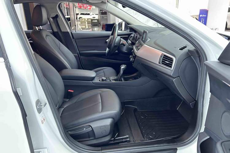 Used BMW 1 Series 2018 Revised 118i Fashion Edition Right Front Seat