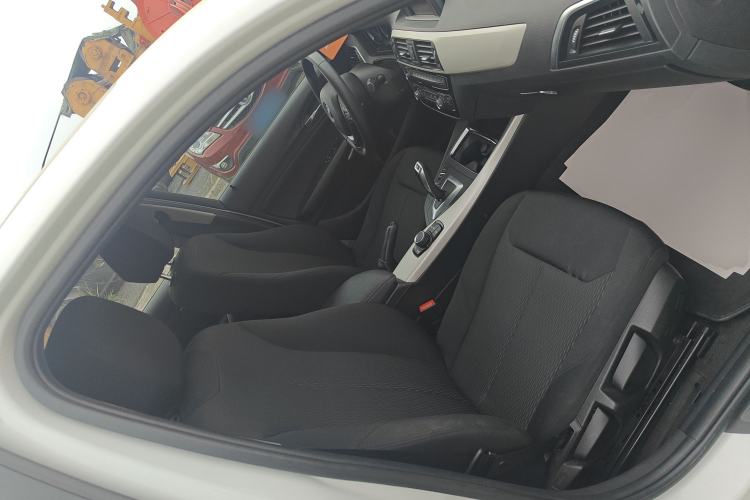 Used BMW 1 Series 2018 118i Leading Model Right Front Seat
