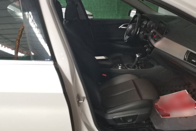Used BMW 1 Series 2018 Restyled 120i Design Package Edition Right Front Seat