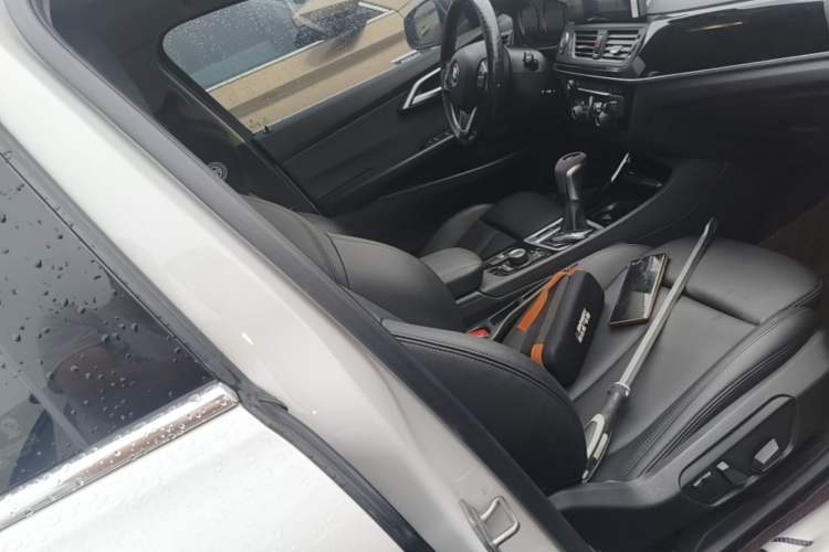 Used BMW 1 Series 2018 Facelifted 118i Sport Edition Right Front Seat
