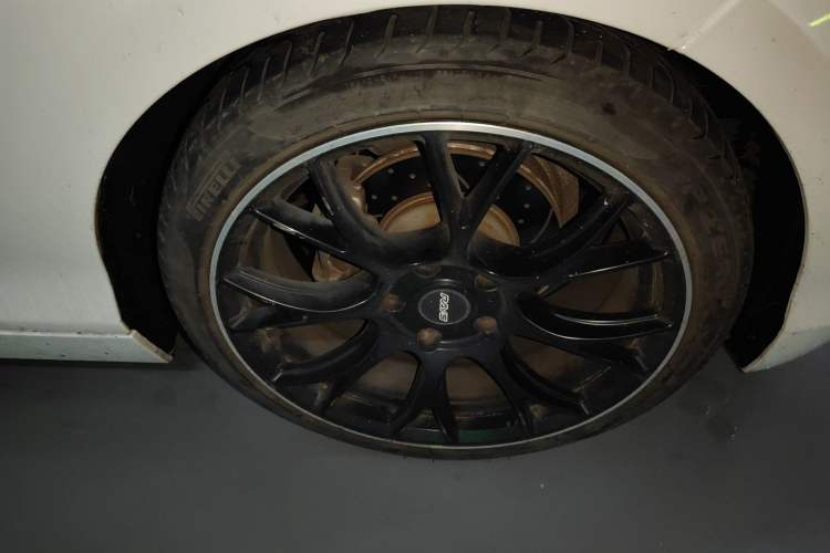Used BMW 1 Series 2018 118i Leading Model Right Front Wheel Hub