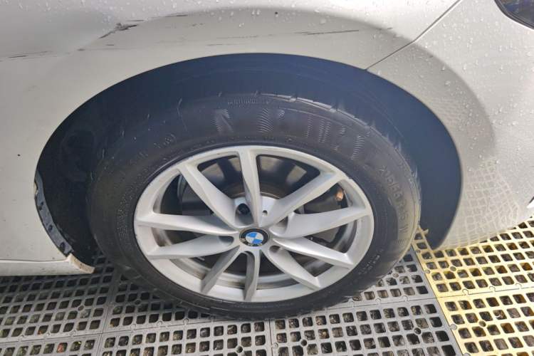 Used BMW 1 Series 2018 118i Fashion Model Right Front Wheel Hub