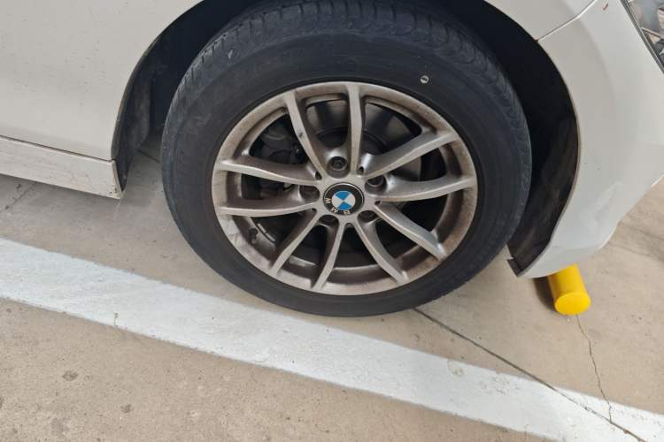 Used BMW 1 Series 2018 118i Leading Model Right Front Wheel Hub