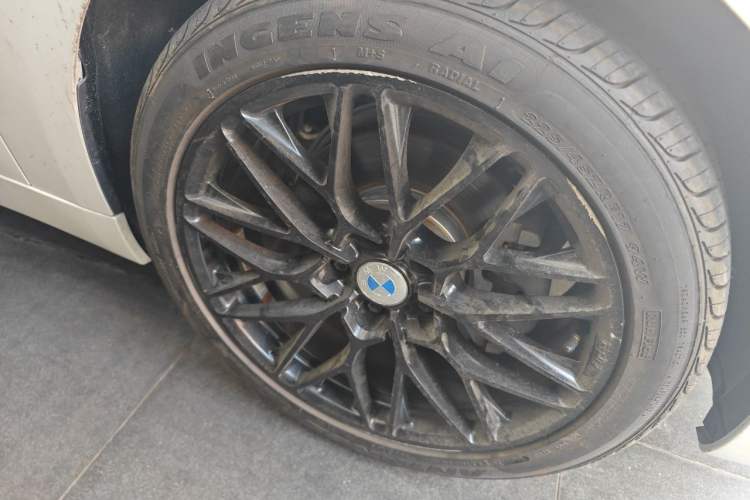 Used BMW 1 Series 2018 118i Sport Edition Right Front Wheel Hub