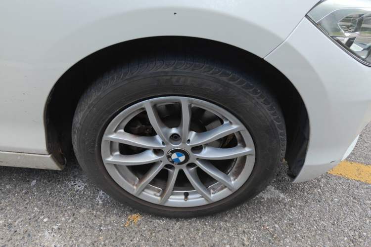 Used BMW 1 Series 2018 118i Leading Model Right Front Wheel Hub