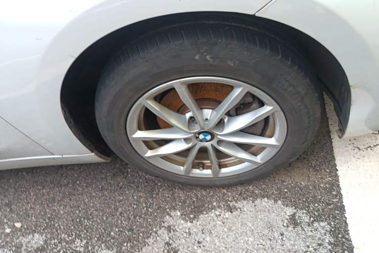 Used BMW 1 Series 2018 118i Fashion Model Right Front Wheel Hub