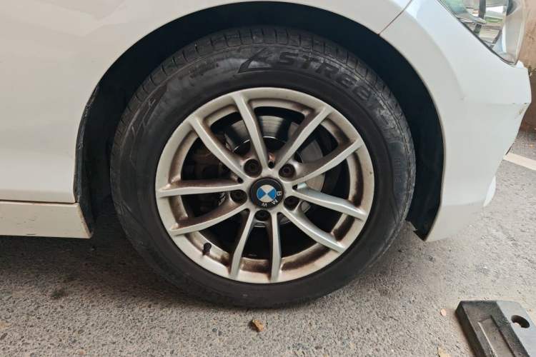 Used BMW 1 Series 2018 118i Leading Model Right Front Wheel Hub