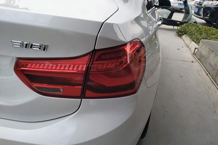 Used BMW 1 Series 2018 118i Sport Edition Right Rear Taillight