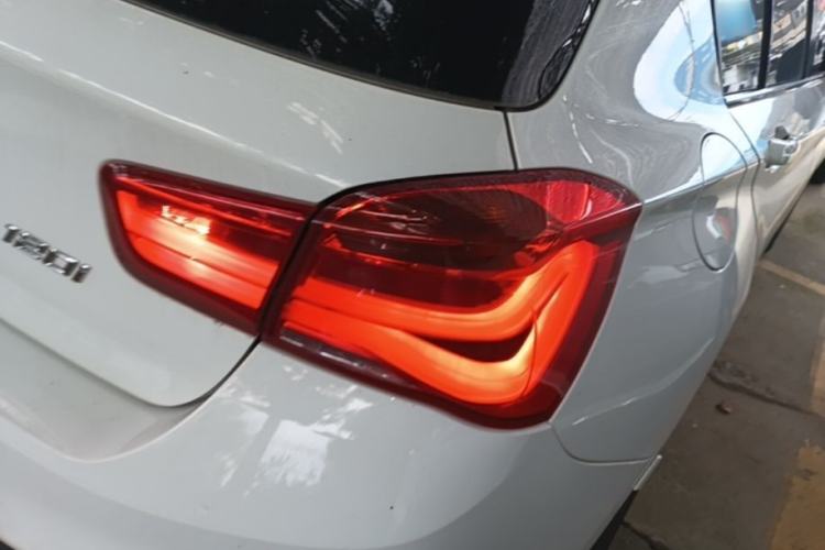 Used BMW 1 Series 2018 120i M Sport Package Right Rear Taillight