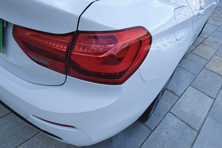 Used BMW 1 Series 2018 118i Sport Edition Right Rear Taillight