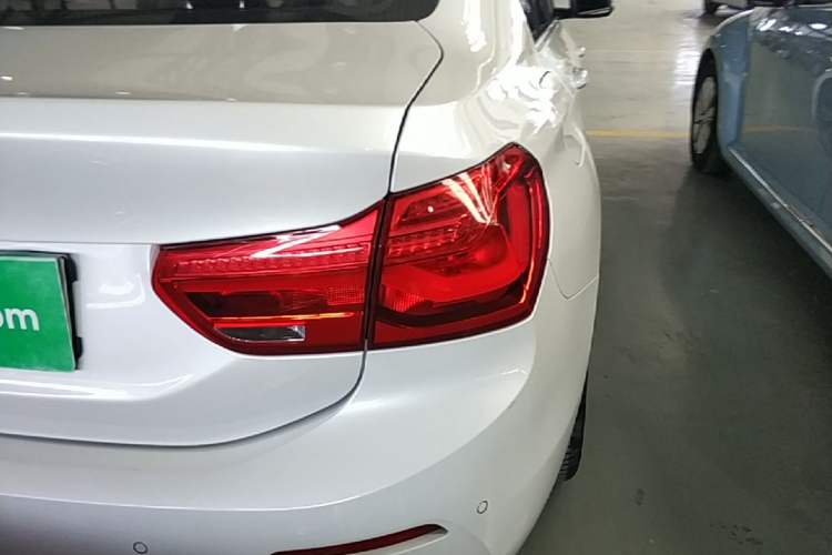 Used BMW 1 Series 2018 118i Sport Edition Right Rear Taillight