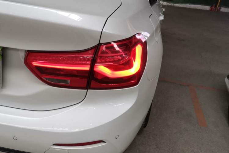 Used BMW 1 Series 2018 Restyled 120i Design Package Edition Right Rear Taillight