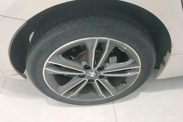 Used BMW 1 Series 2018 118i Sport Edition Right Rear Wheel Hub