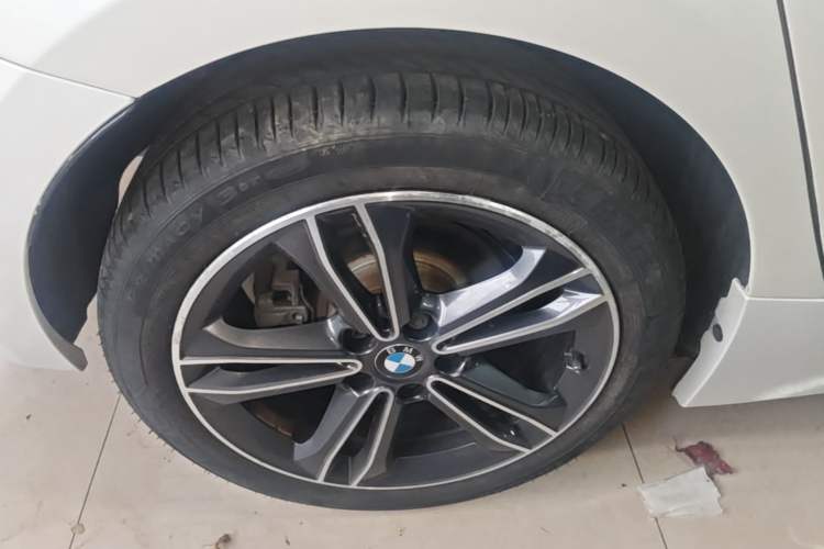 Used BMW 1 Series 2018 118i Sport Edition Right Rear Wheel Hub