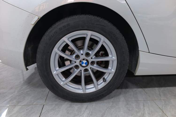 Used BMW 1 Series 2018 118i Leading Model Right Rear Wheel Hub