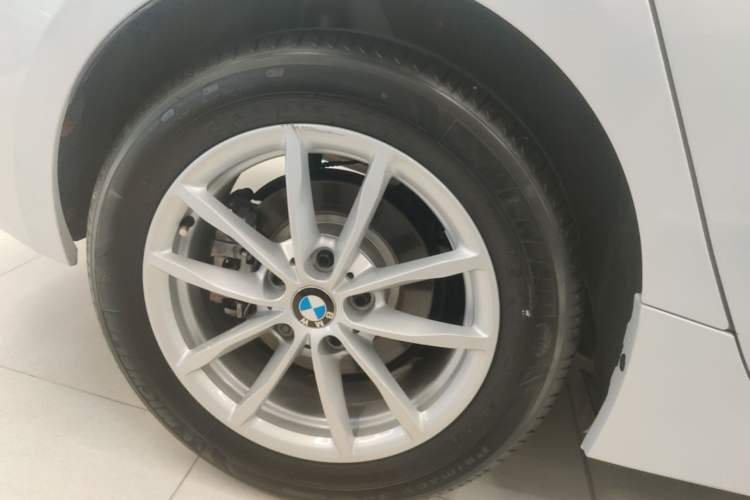 Used BMW 1 Series 2018 118i Fashion Model Right Rear Wheel Hub