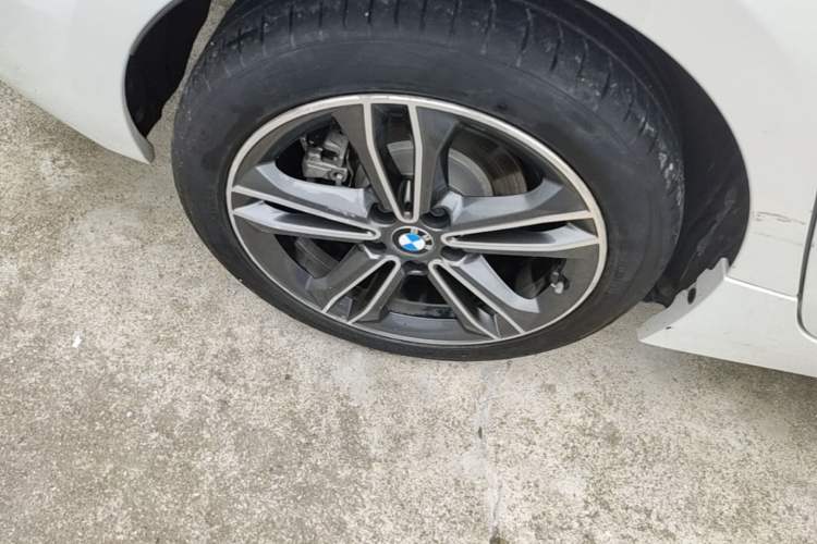 Used BMW 1 Series 2018 Facelifted 118i Sport Edition Right Rear Wheel Hub