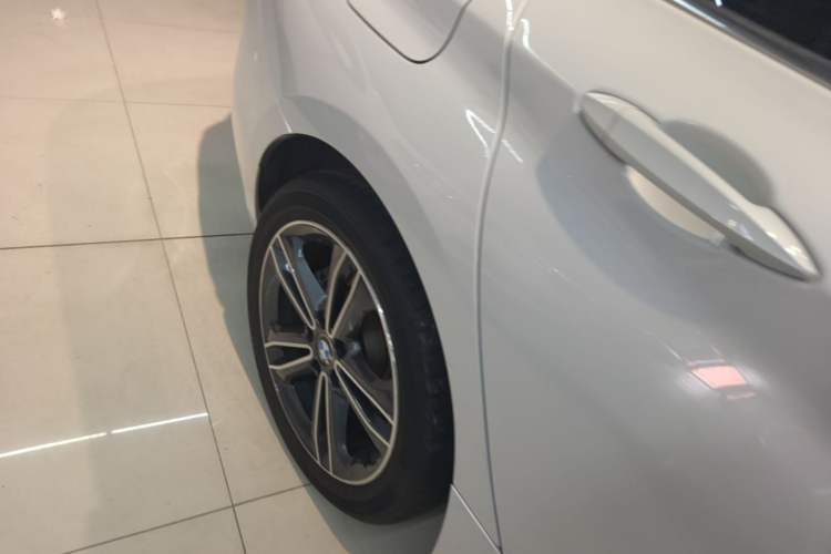 Used BMW 1 Series 2018 118i Sport Edition Right Rear Wheel Hub