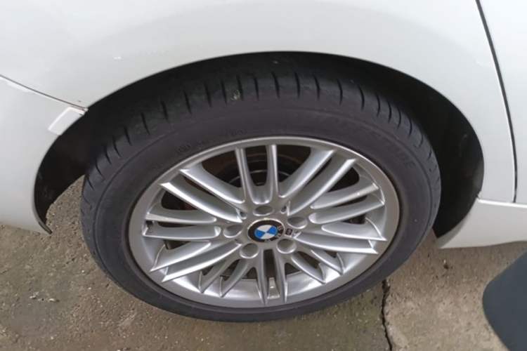 Used BMW 1 Series 2018 120i M Sport Package Right Rear Wheel Hub