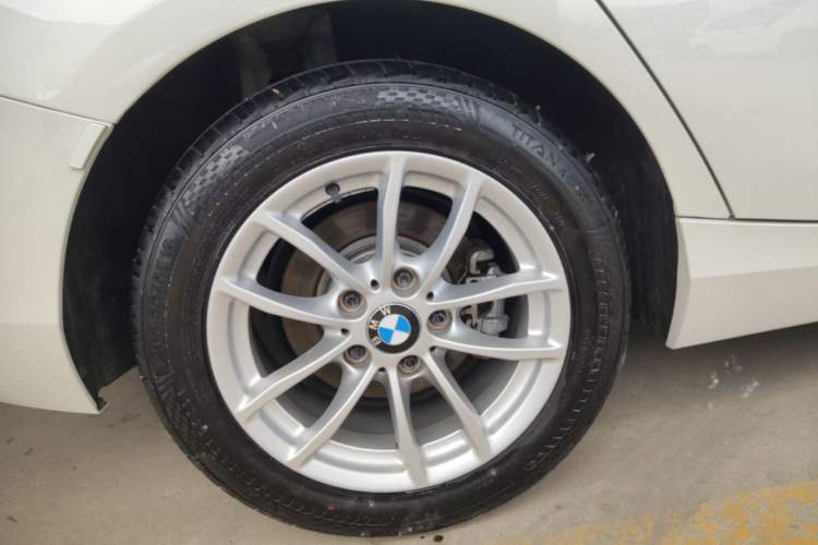 Used BMW 1 Series 2018 118i Leading Model Right Rear Wheel Hub